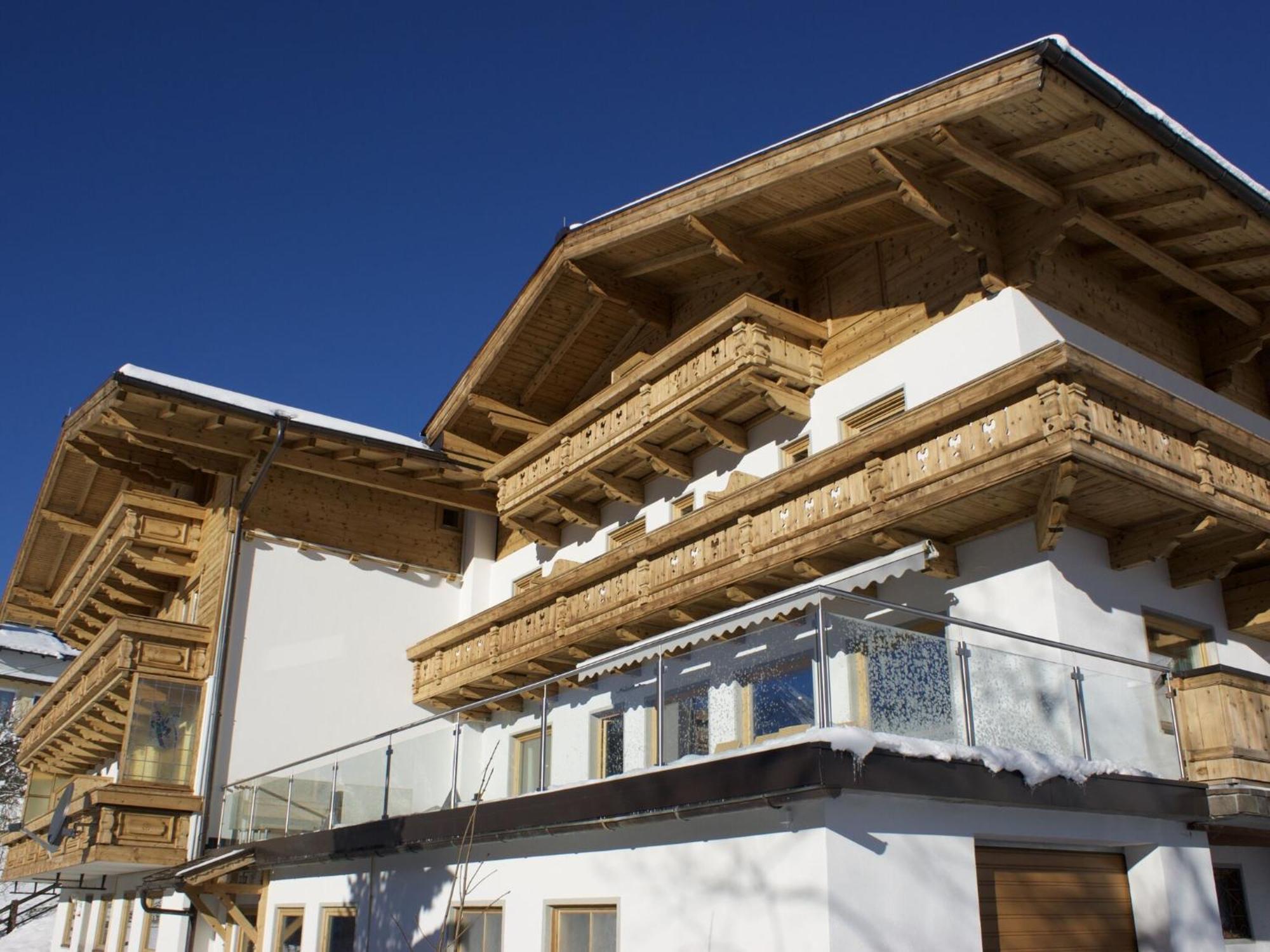 Chalet In Koenigsleiten Near Ski Area With Sauna ケーニヒスライテン エクステリア 写真